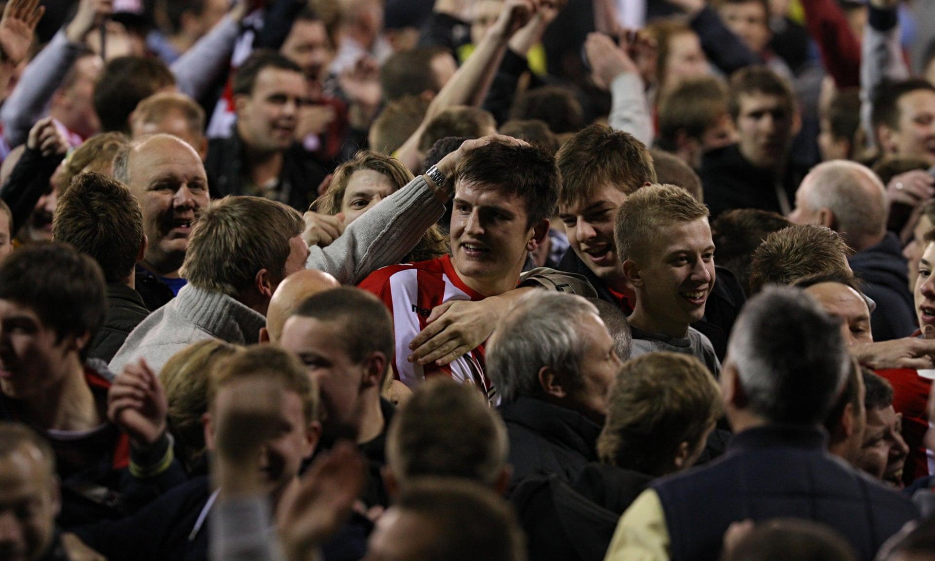 员的政策 员的政策